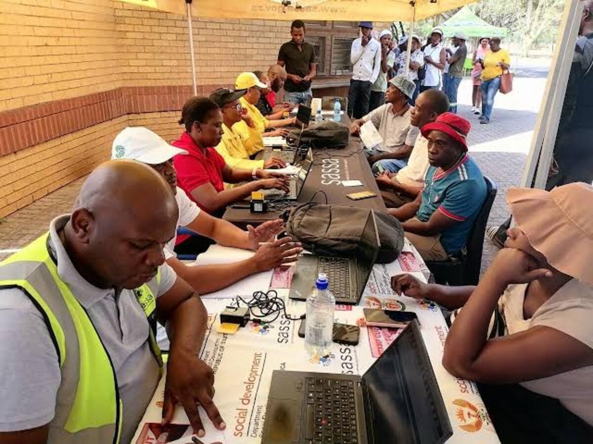 TEAM LEADER: GRANT ADMINISTRATION